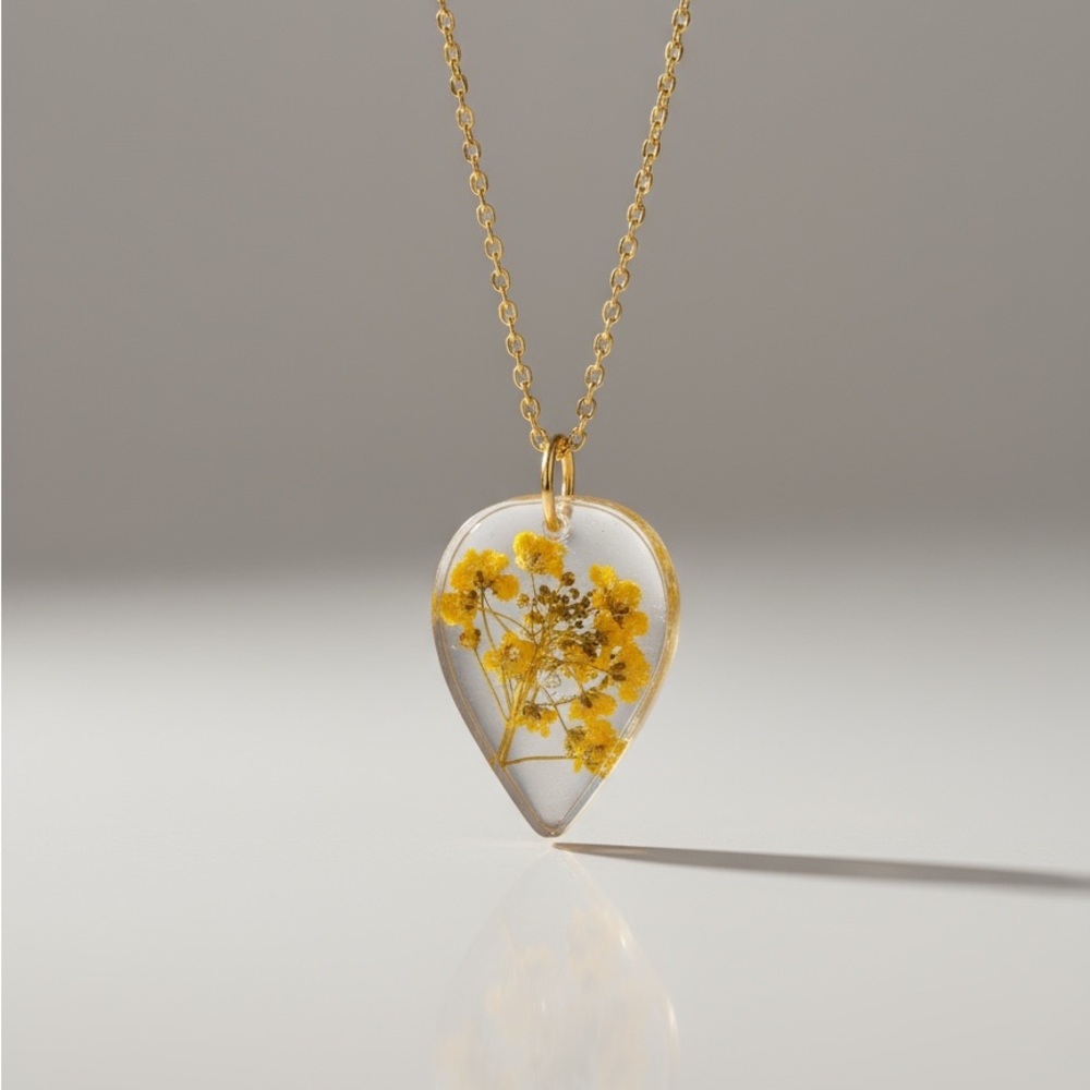 Handmade 18k Gold Plated Floral Resin Necklace | Yellow